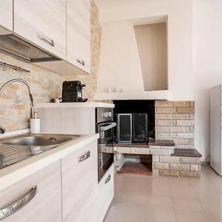 Le Di Beppe, Ampio E Luminoso A * Lecce